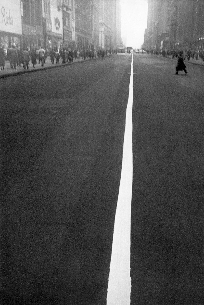 'New York City' Robert Frank, 1951.jpg