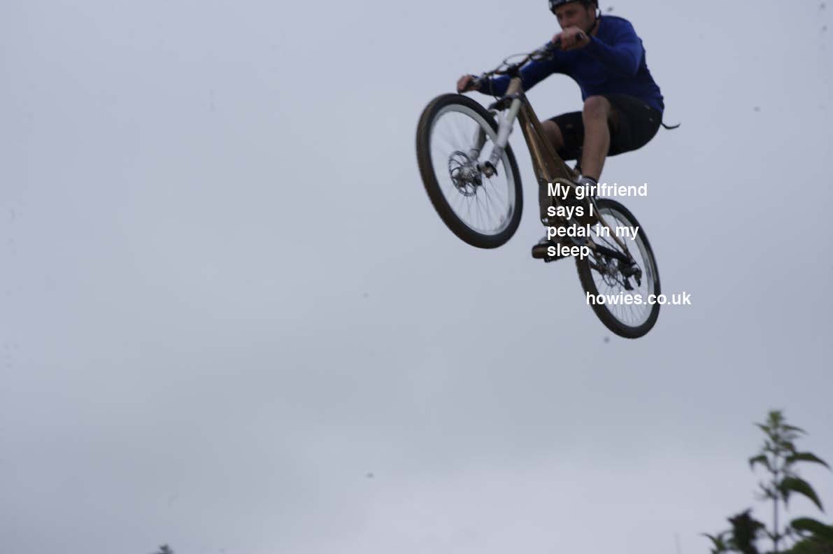 'My Girlfriend Says' Howies, DHM.jpg