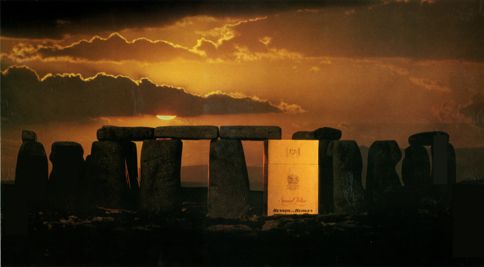 B&H Surreal 'Stonehenge'-01