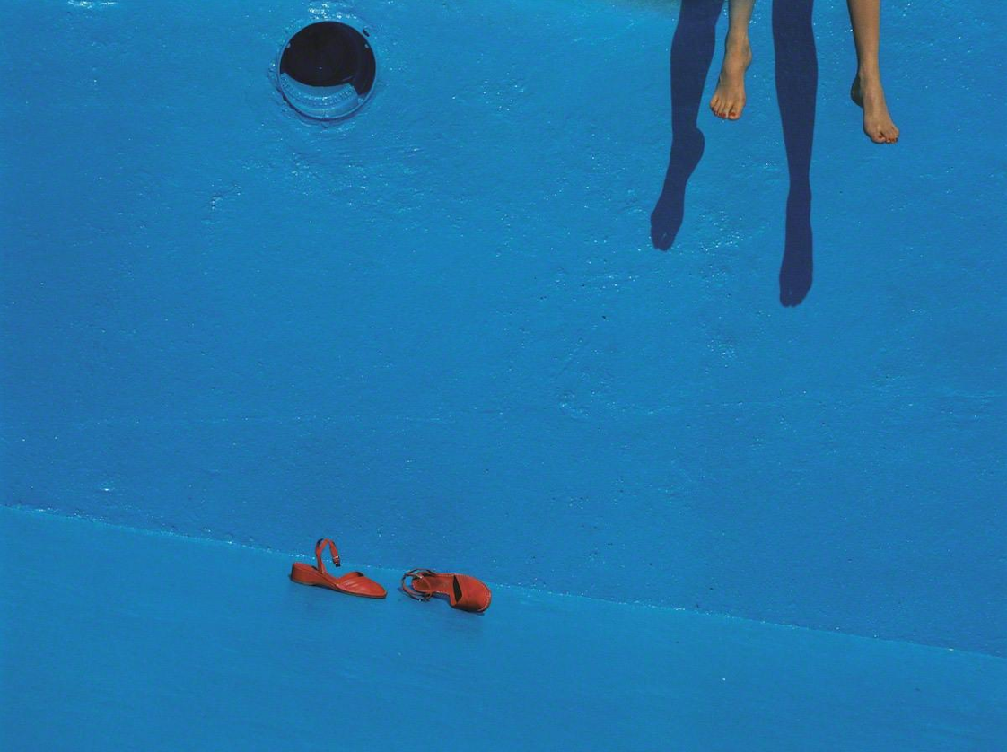 002-guy-bourdin-theredlist.png