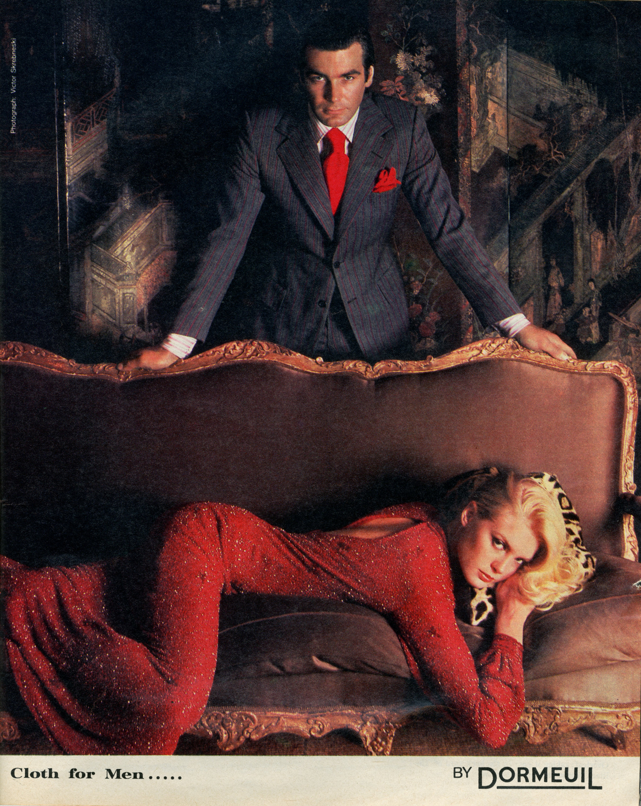 Dormeuil 'Lady In Red'-01