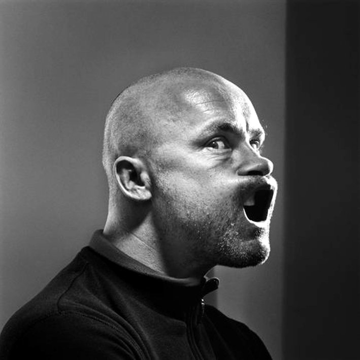 Damien Hirst' Brian Griffin