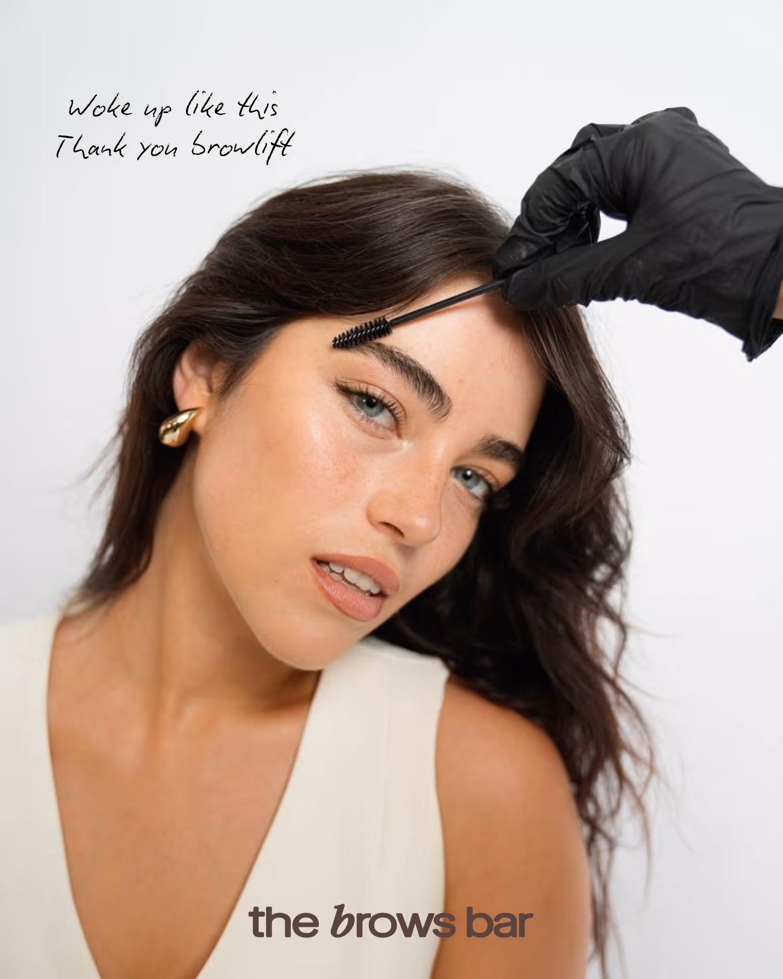 Exemple de post instagram sur le browlift avec écriture manuscrite pour apporter une touche humaine