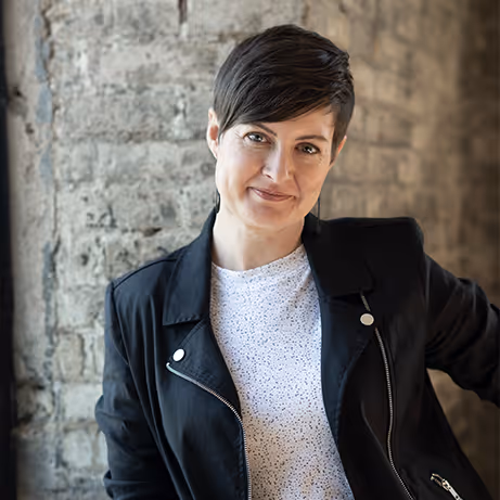 Headshot of Misty Mathews