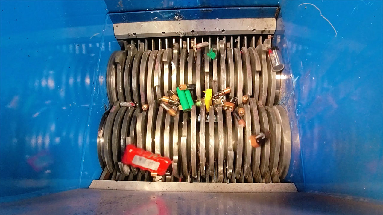 E-SCRAP: Batteries (M45)