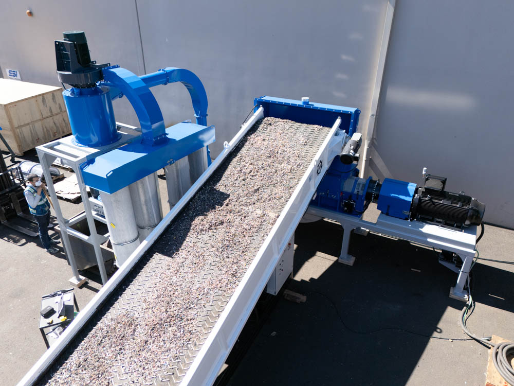 Uni-Shear® Line Expanded with New High-Capacity SR600F and SR900F Finishers