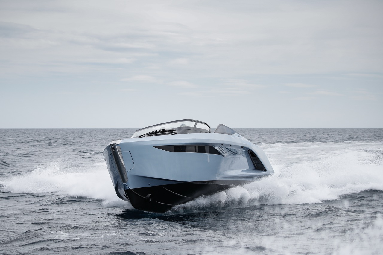 Princess R35 qui navigue