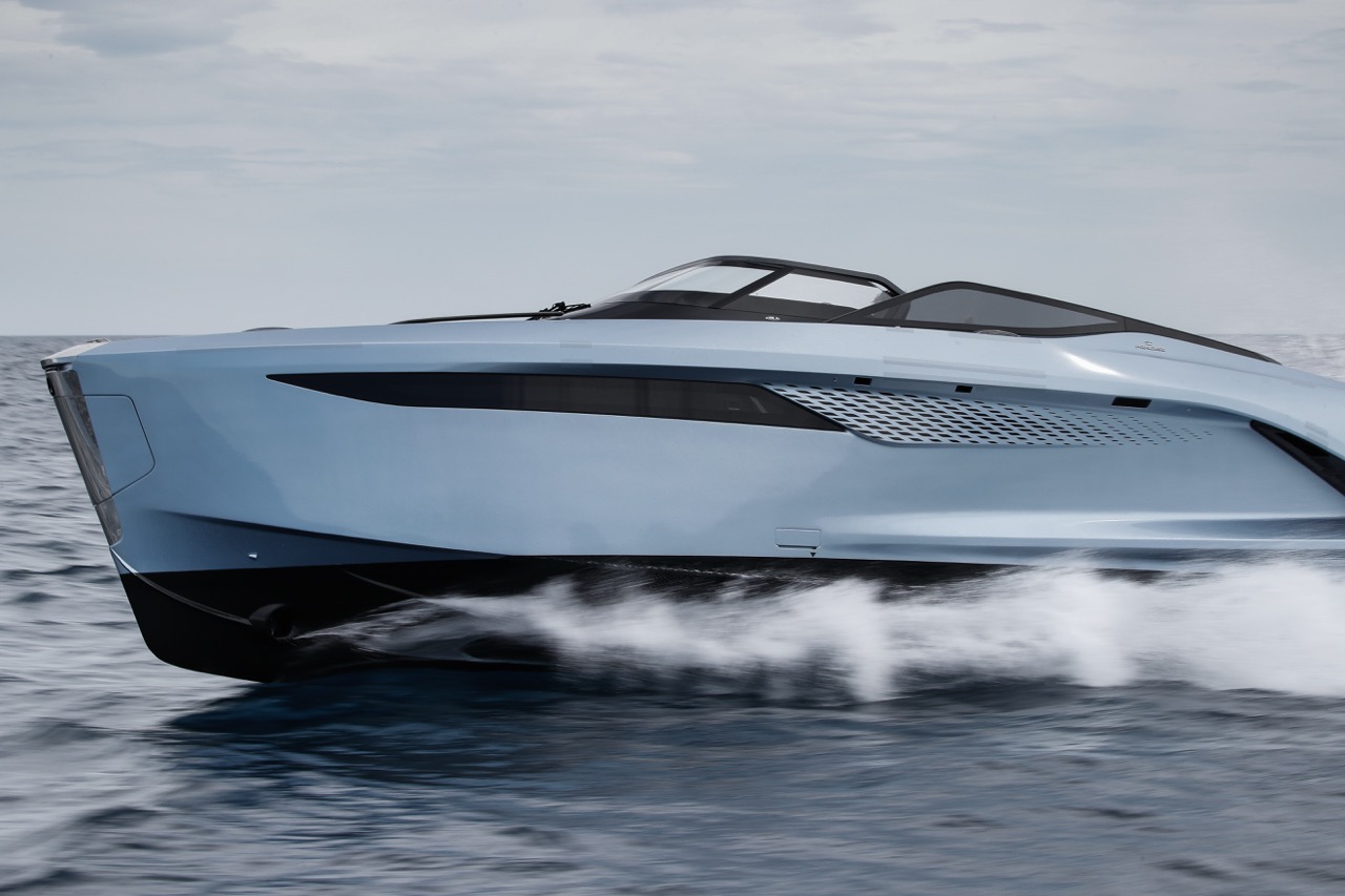 Princess R35 qui navigue