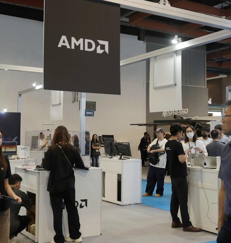 AMD Beats Revenue Expectations but Reports Slight Miss on Earnings Amid Market Challenges