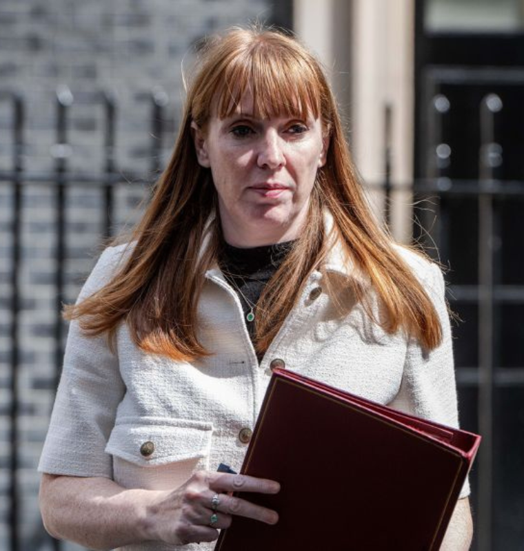 Angela Rayner Resigns as UK Deputy Prime Minister After Tax Scandal
