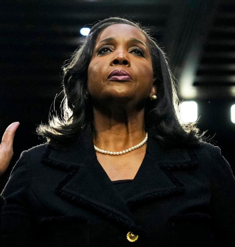 Trump Temporarily Blocked From Removing Fed Governor Lisa Cook