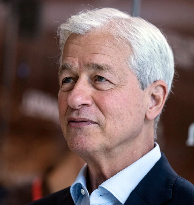 JPMorgan CEO Warns U.S. Economy is Slowing Amid Sharp Job Data Revisions
