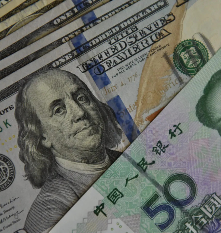 Chinese Yuan Climbs Against U.S. Dollar but Slips Versus Global Peers: Understanding the Currency’s Divergent Path