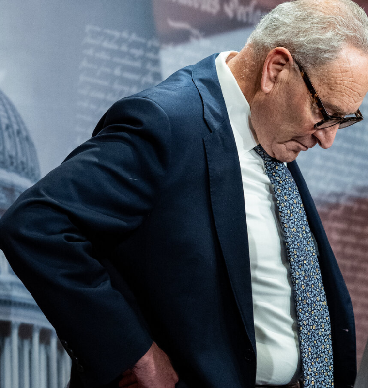 Showdown Over Obamacare Subsidies Pushes U.S. Toward Government Shutdown