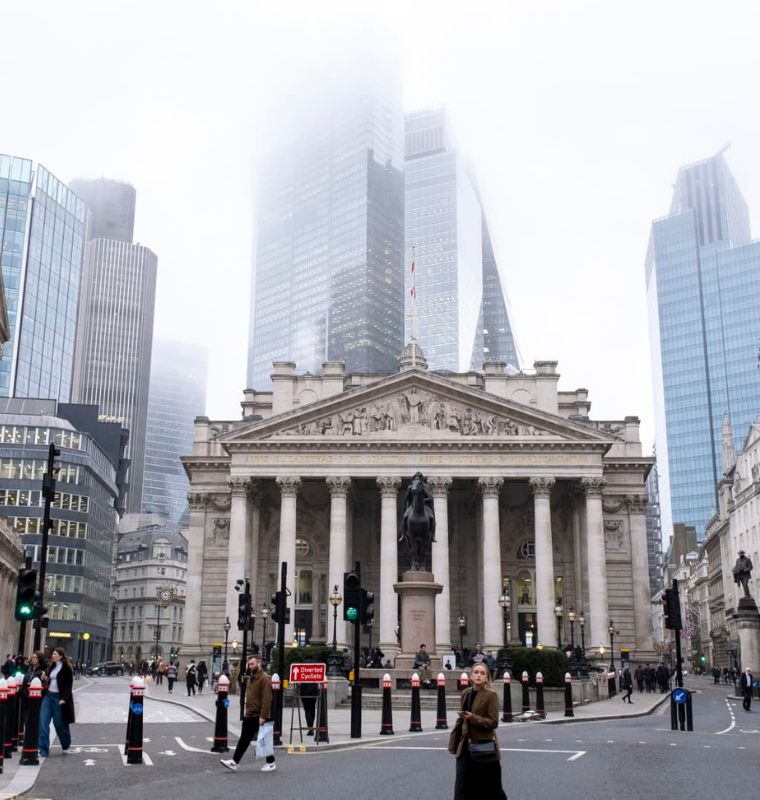 European Markets Brace for Uncertainty as U.S. Government Shutdown Dominates Investor Focus