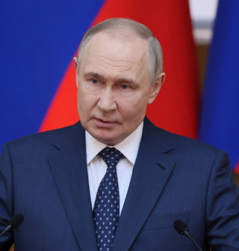 Putin Warns U.S. Against Supplying Long-Range Missiles to Ukraine, Calling It a “New Escalation Stage”