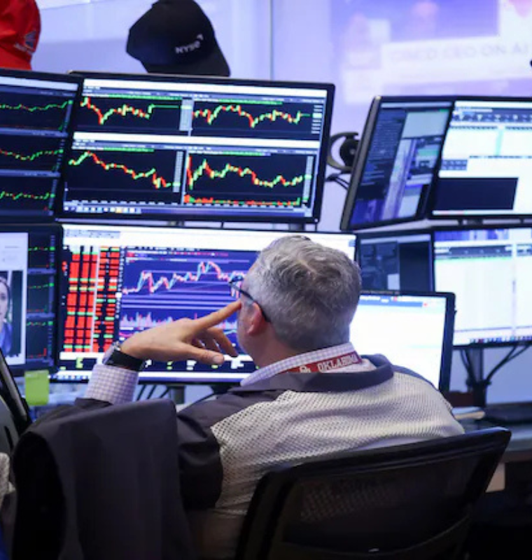 China’s Stock Rally Faces Pressure as U.S.-China Trade Tensions Resurface