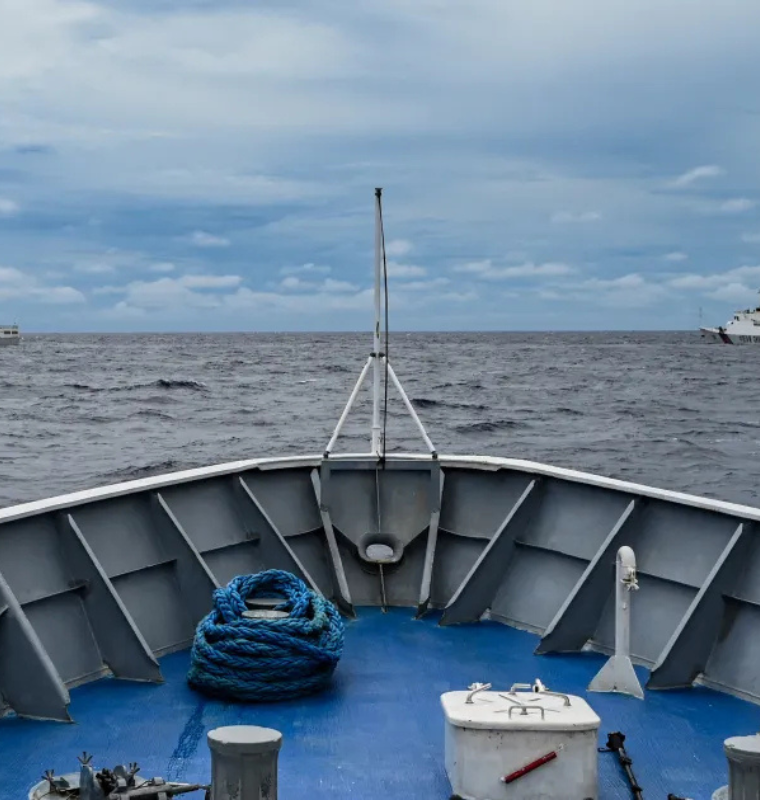 Philippines Claims Chinese Ship Rams Local Vessel Near Disputed Thitu Island Amid Rising Tensions