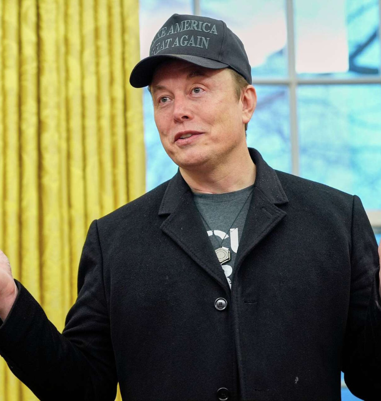 Elon Musk Pushes for Federal Troops in San Francisco as Benioff Backtracks