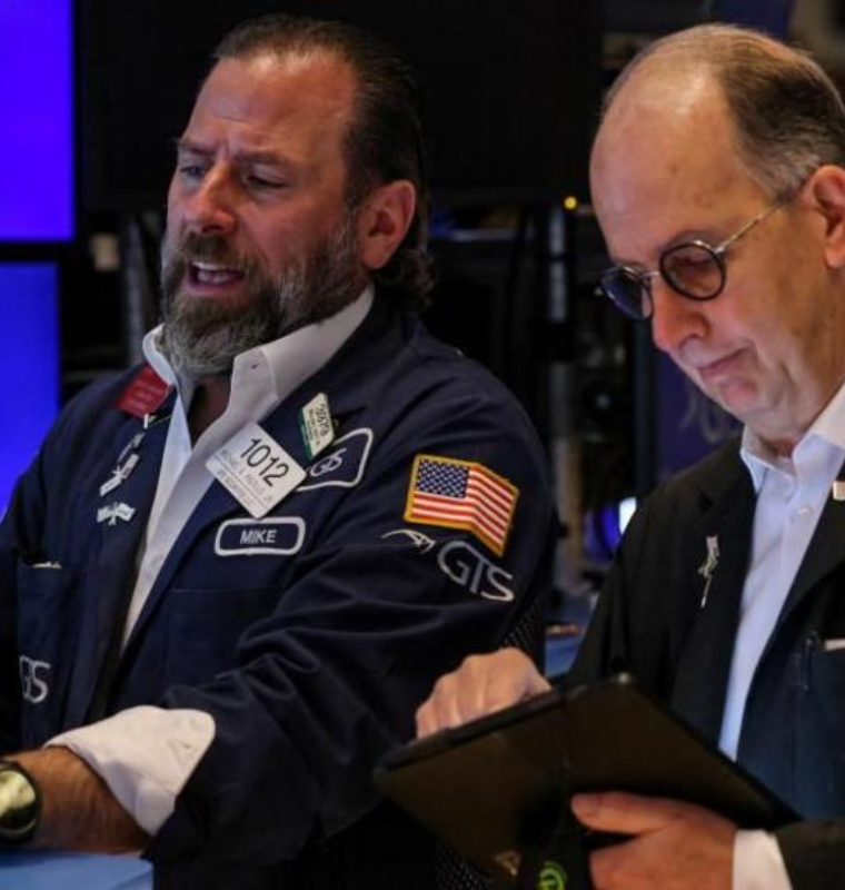 U.S. Stands Firm on China Policy Despite Market Turbulence