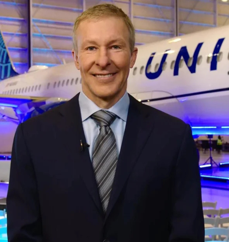 United Airlines CEO Warns Extended Government Shutdown Could Ground Traveler Confidence