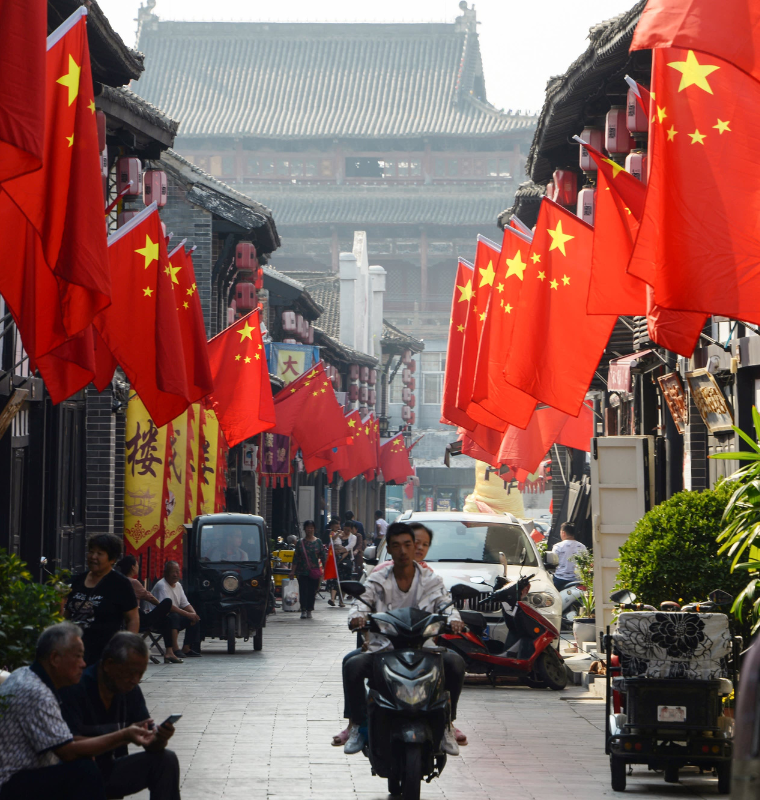 China’s Economy Expands 4.8% in Q3 — Growth Meets Forecasts but Investment Collapse Raises Red Flags