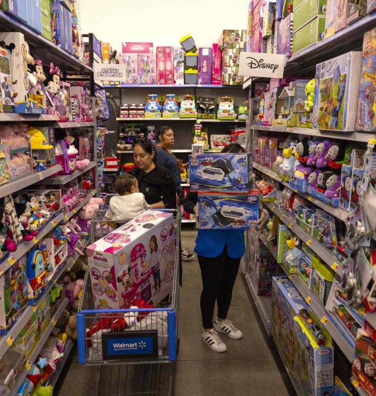 Trump-Era Tariffs Could Cost Holiday Shoppers $40 Billion, Pushing Prices Higher