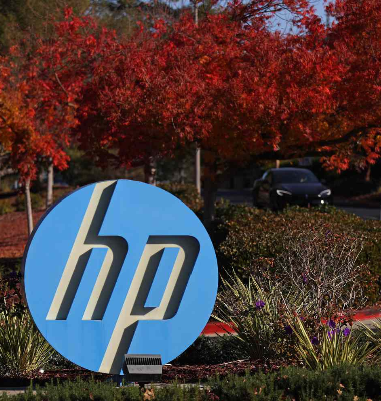 HP Inc. Stock Drops as Company Announces Major Layoffs and Cuts Guidance Amid U.S. Trade Pressures