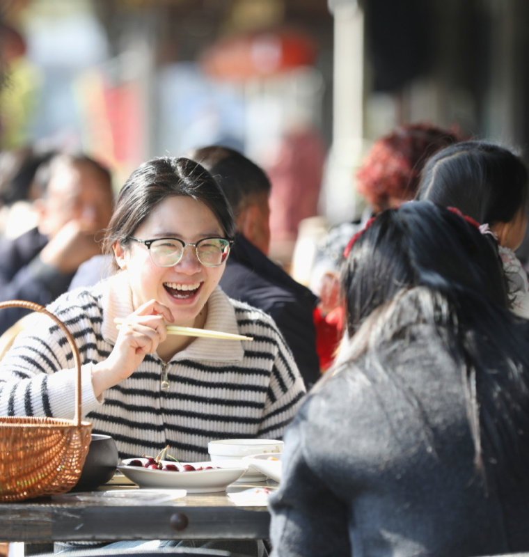 China Faces Urgent Call to Shift Toward Consumption Driven Growth