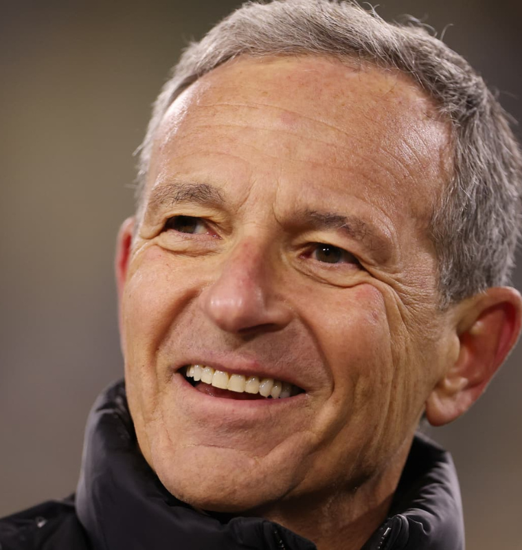 Disney Commits 1 Billion Dollar Investment to OpenAI and Opens Access to Iconic Characters on Sora