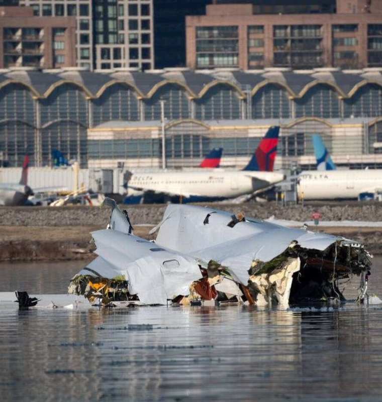 U.S. Accepts Responsibility in Deadly Military Helicopter and Passenger Jet Collision