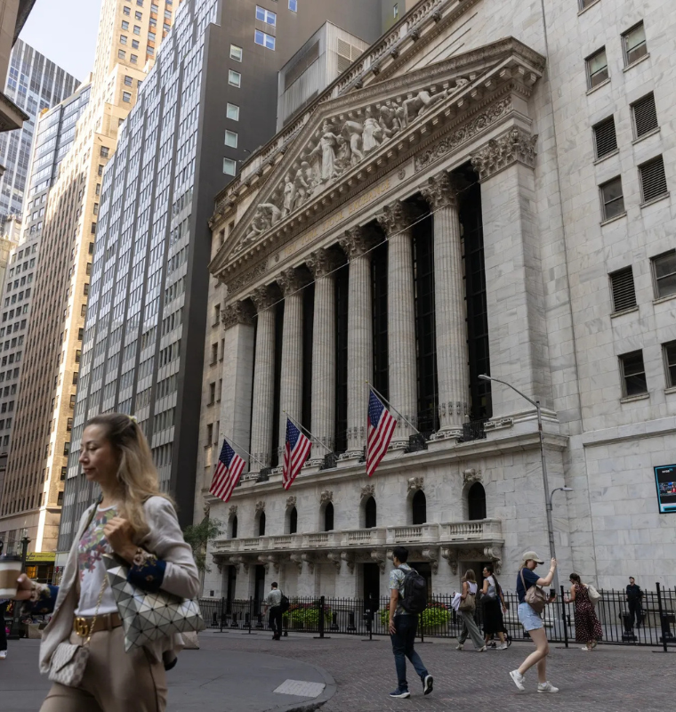 UK Shares Quietly Beat Wall Street and Investors Are Betting on Further Gains