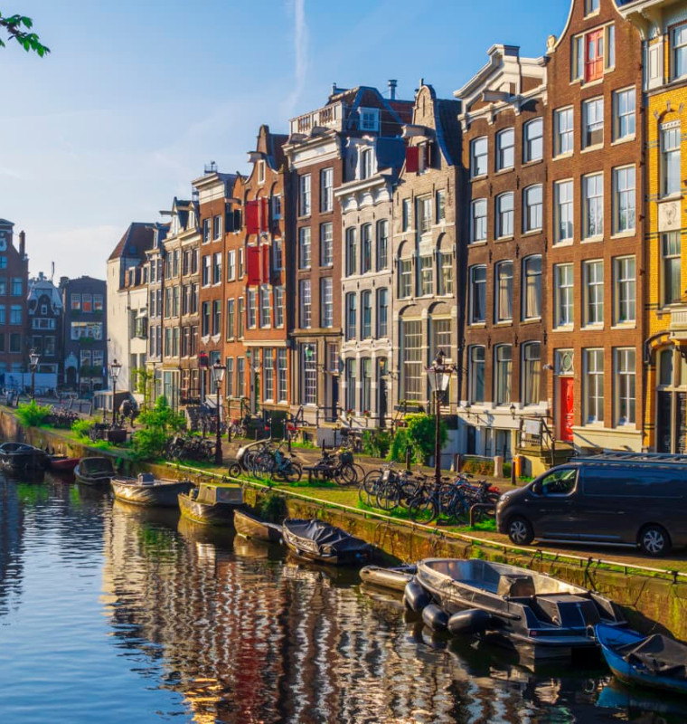 Euro Zone Inflation Holds Steady at 2% in December