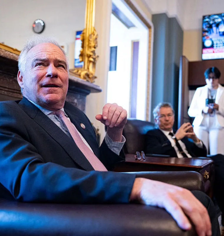 Senate Moves to Rein In Trump’s Military Authority After Venezuela Operation