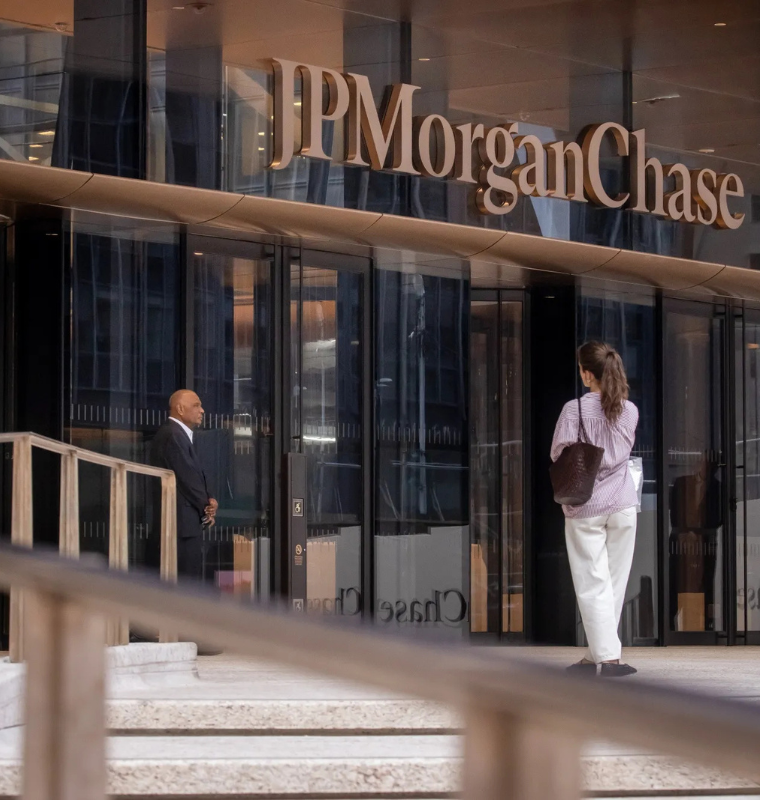 JPMorgan Chase Prepares to Unveil Fourth Quarter Results as Wall Street Watches Closely