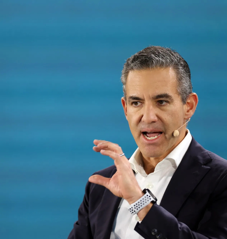 Private Credit Defies the Warnings as Investors Pour Billions Into the Asset Class