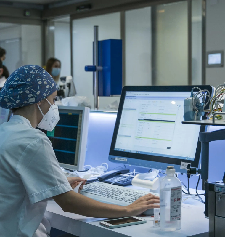 Health Insurance Stocks Sink After Trump Administration Signals Flat Medicare Advantage Rates for 2027