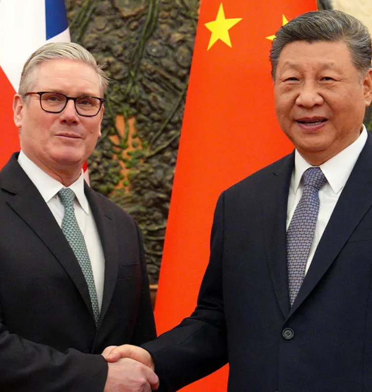 Trump Warns UK Against Deepening China Ties as Starmer Pushes Economic Reset With Beijing