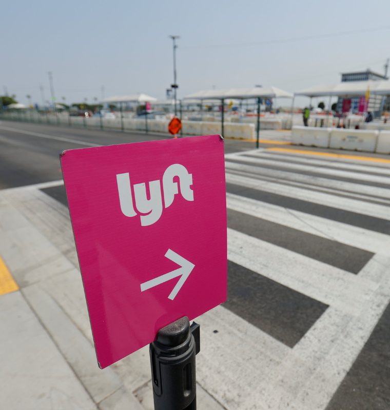 Lyft Shares Slide 15% After Weak Fourth-Quarter Revenue and Rider Growth