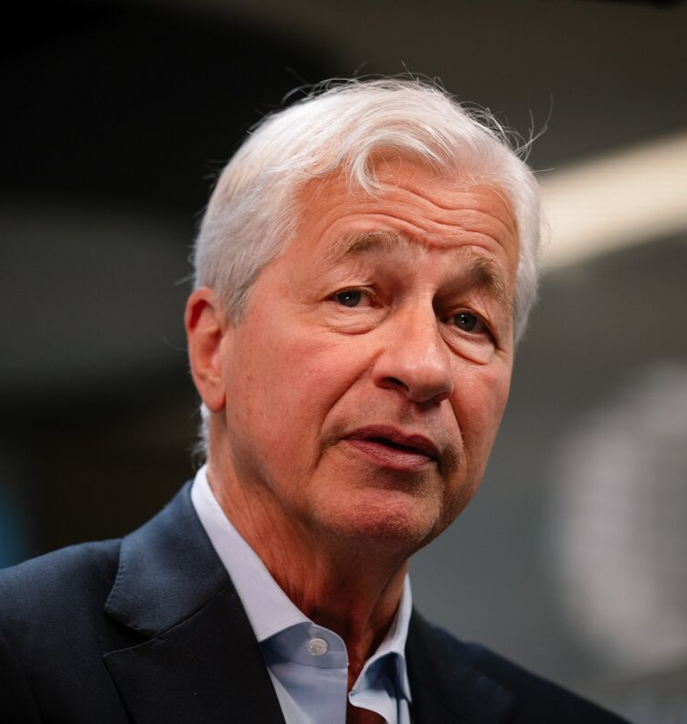 Jamie Dimon Rejects Trump’s $5 Billion Debanking Lawsuit While Acknowledging Frustration