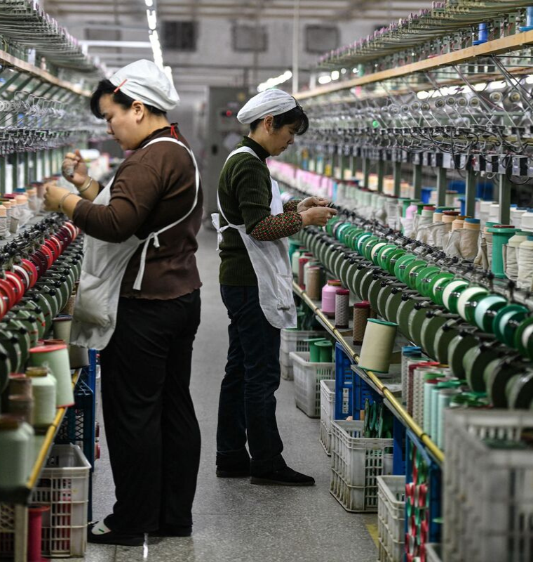 China’s Manufacturing Sector Contracts Again in February as Extended Lunar New Year Halts Production