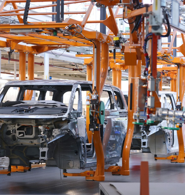Iran Conflict Threatens Global Auto Supply Chain