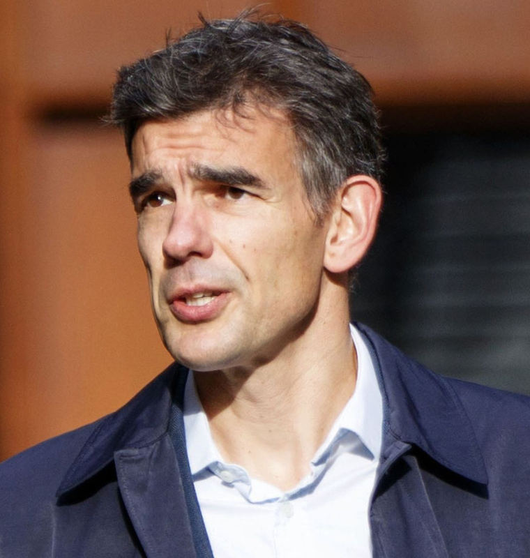 BBC’s New Chief Faces Legal Storm and Funding Crisis in High-Stakes Leadership Transition