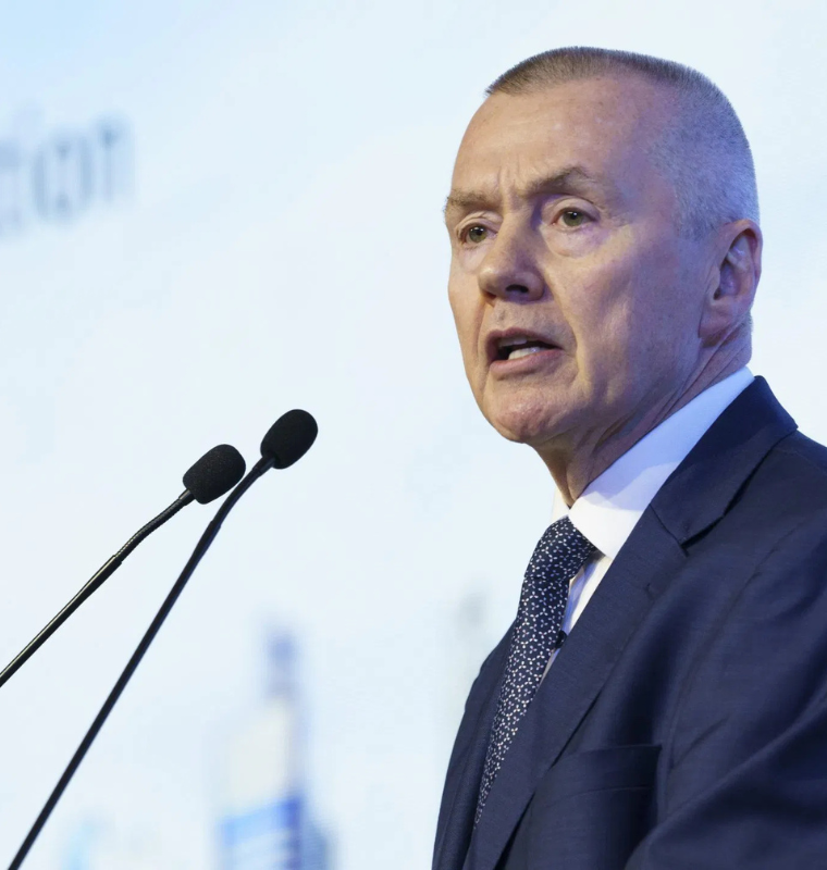 IndiGo Stock Soars as Aviation Heavyweight William Walsh Takes the Helm