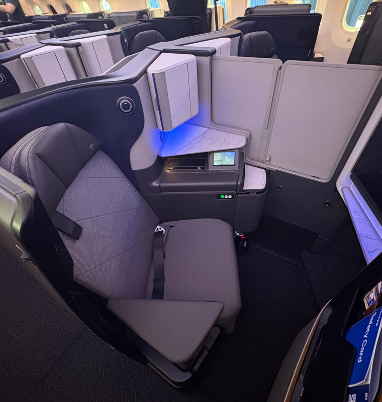 United Airlines Reinvents Business Class With Lower-Cost Polaris Tier