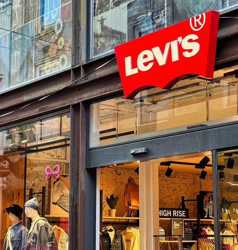Levi Strauss Surpasses Expectations as Direct Sales Take Center Stage in Growth Story
