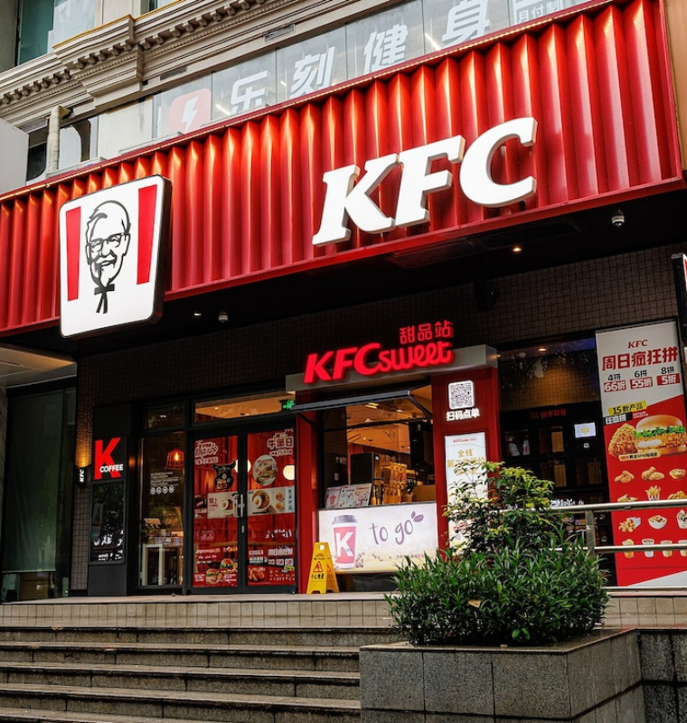 BYD and KFC China Launch 9-Minute EV Charging Drive-Thrus to Redefine Convenience