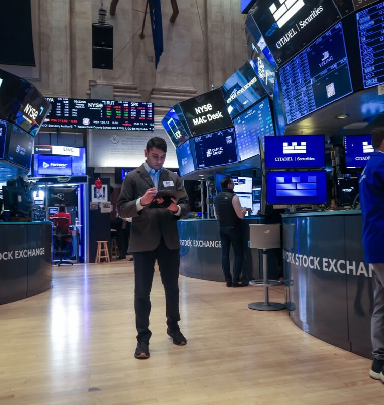 Bond Market Turbulence Deepens as Rate Uncertainty and Oil Shocks Drive Yield Swings