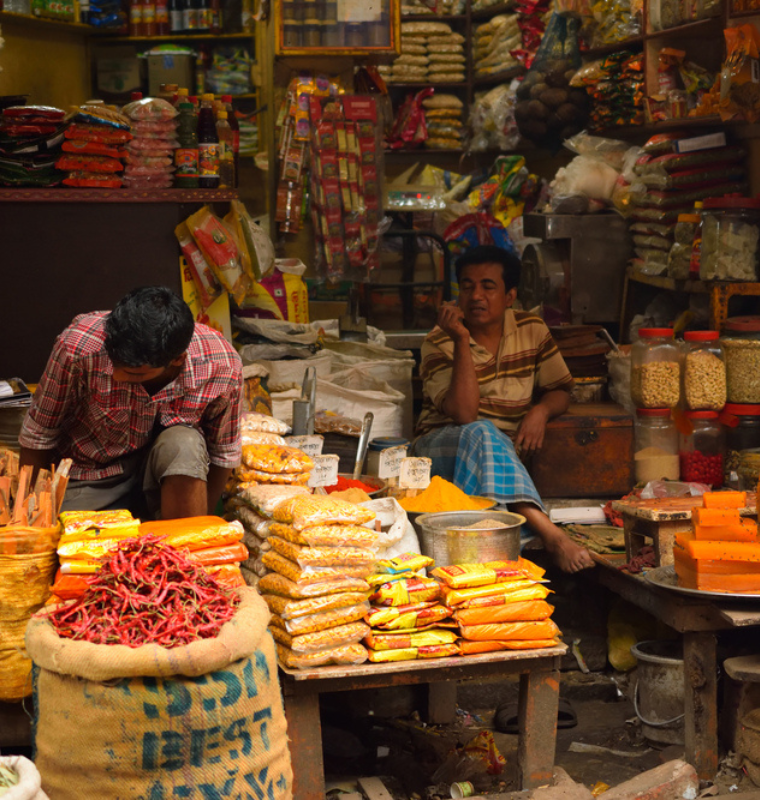 India’s E-Commerce Boom Shifts to Small Towns as Growth Accelerates at Record Pace