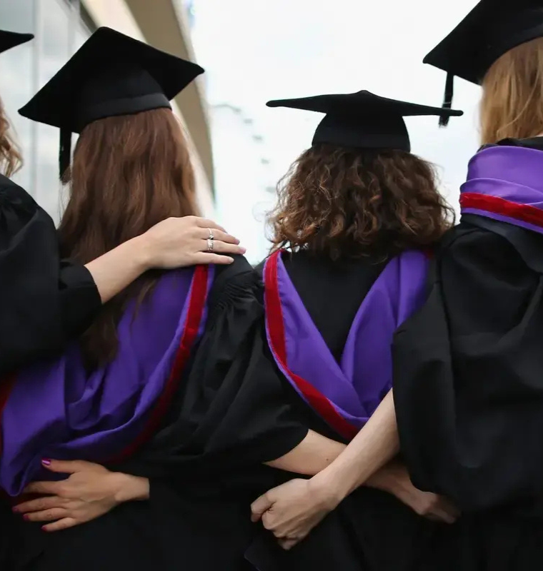 AI Anxiety Is Pushing Young Graduates Back to School Despite a Strong Job Market